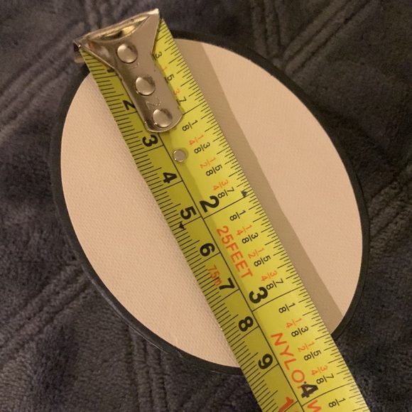 LINKS of LONDON Oval Box - Picture 2 of 12